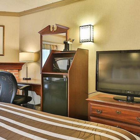 Best Western Brantford Hotel And Conference Centre Eksteriør bilde